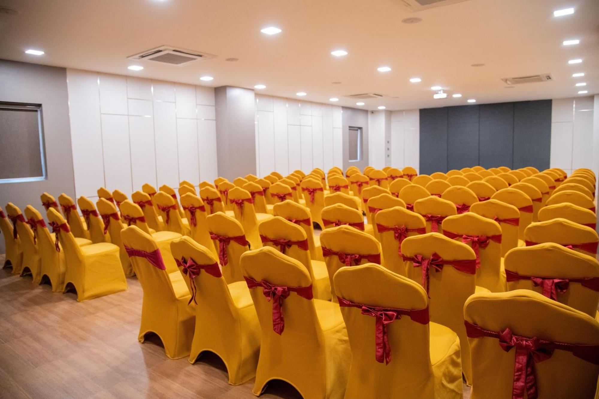 Hotel High Point Tiruchirappalli Exterior photo